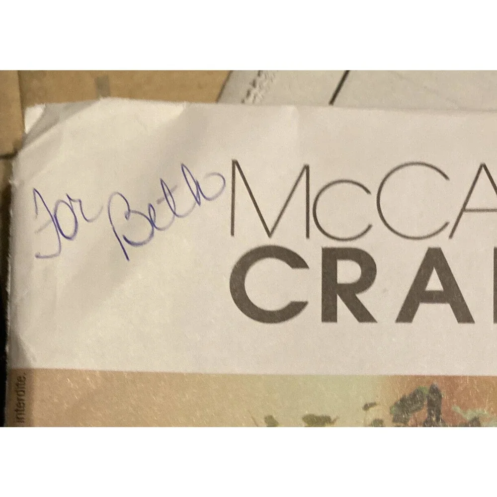 McCall's 3901 Crafts Sewing Pattern 3901 for Throws and Pillows UNCUT NEW
